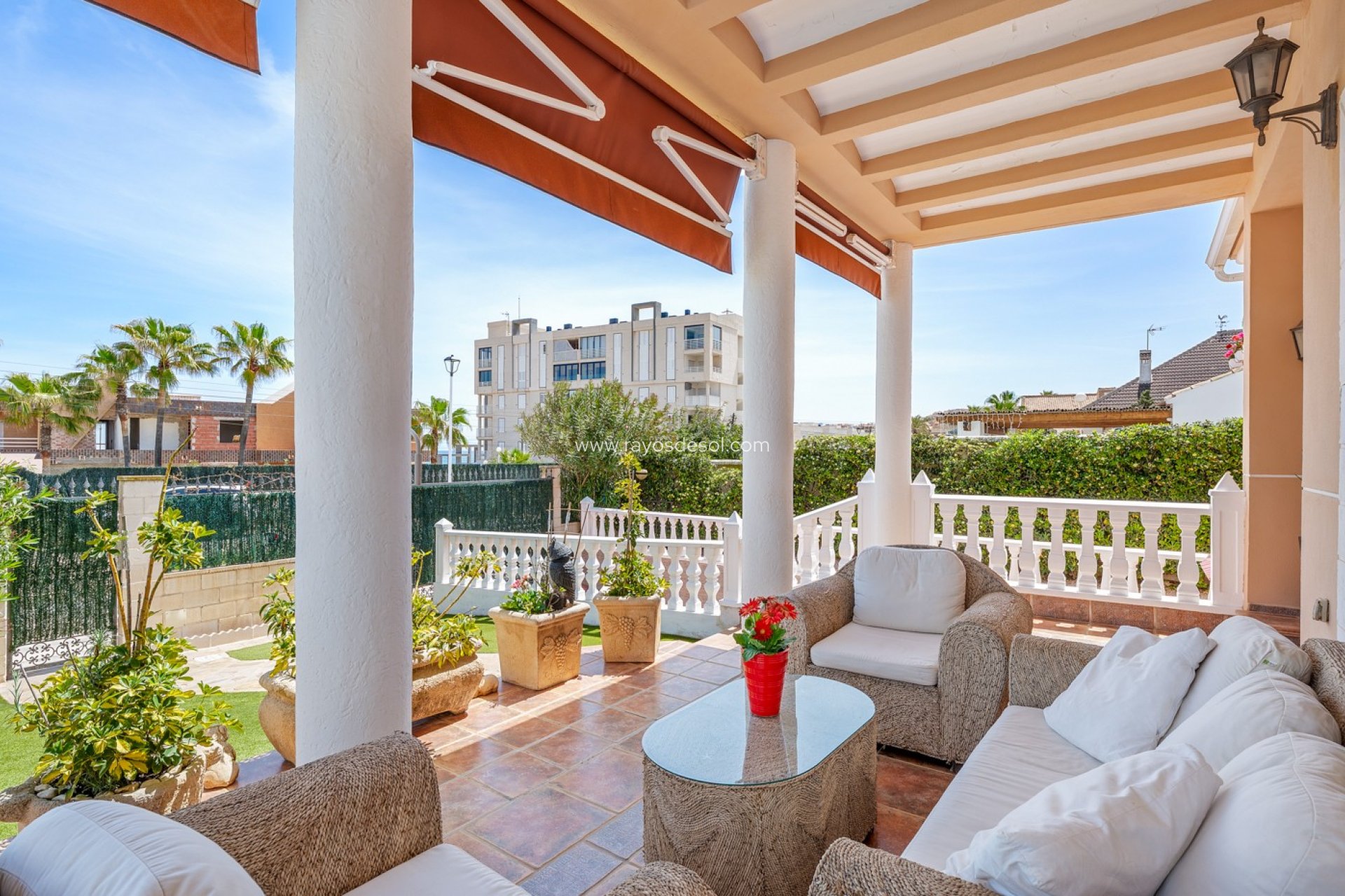 Resale - Villa - Torrevieja - La Mata