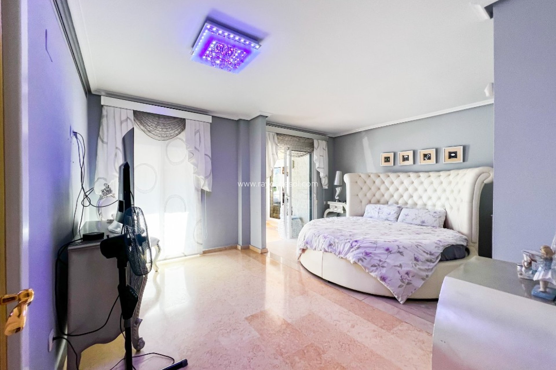 Resale - Villa - Torrevieja - La Mata