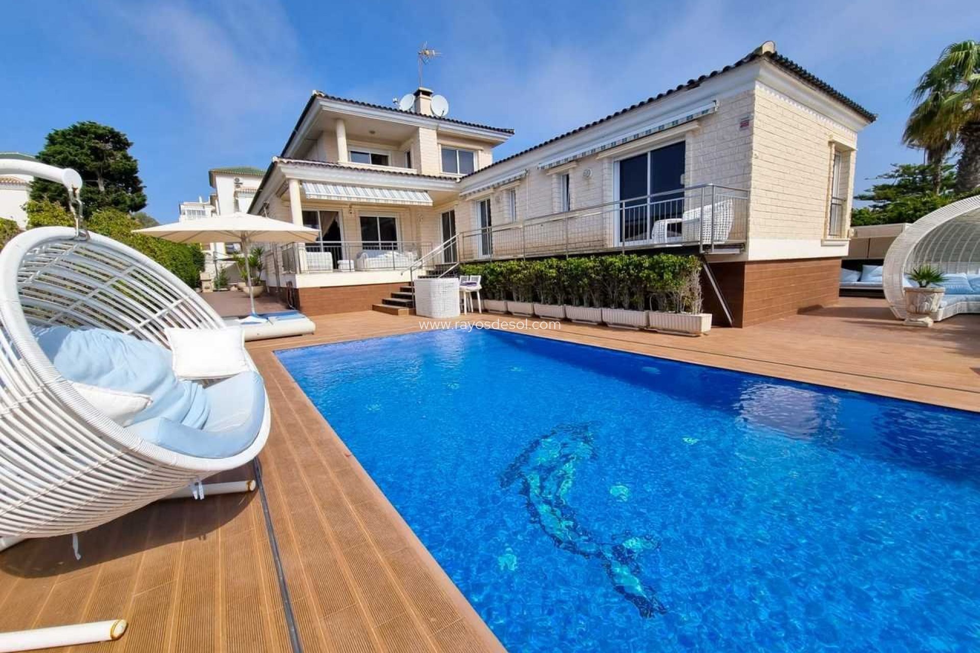 Resale - Villa - Torrevieja - La Mata