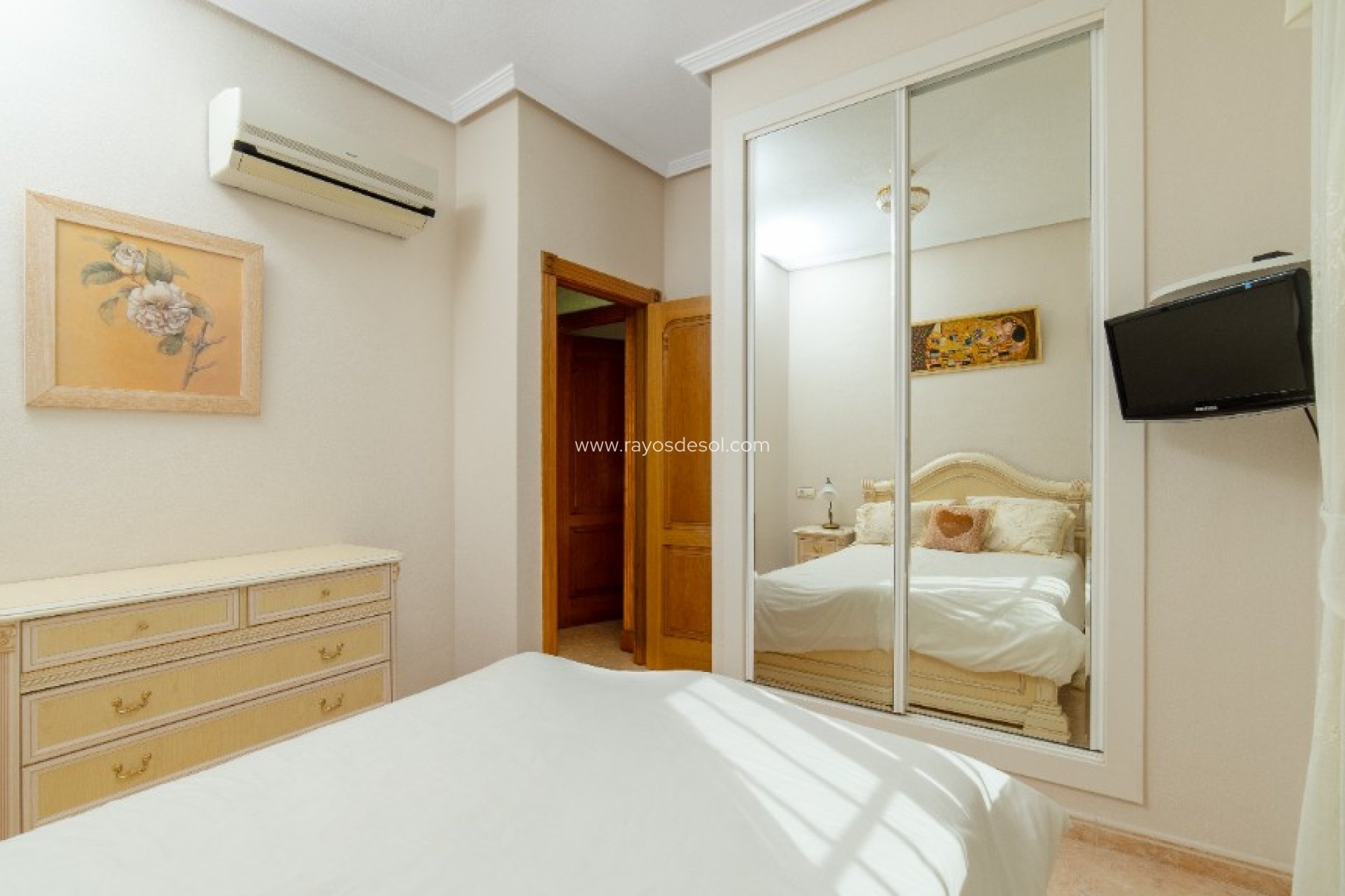 Resale - Villa - Torrevieja - Los Altos