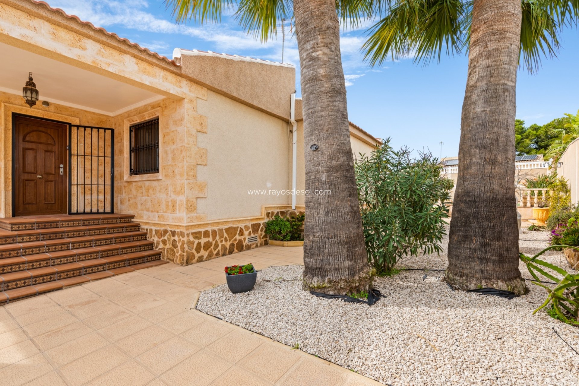Resale - Villa - Torrevieja - Los Balcones