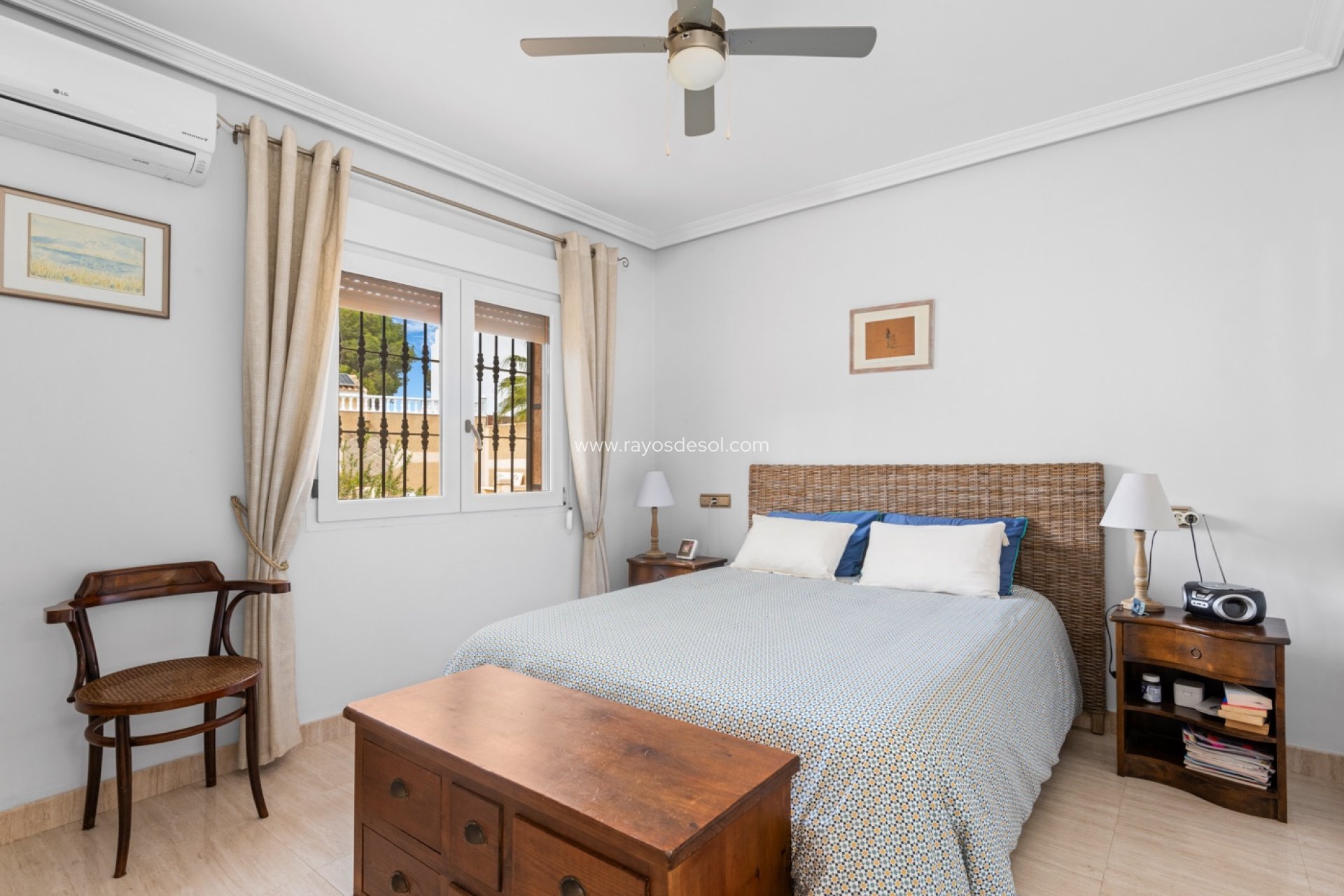 Resale - Villa - Torrevieja - Los Balcones