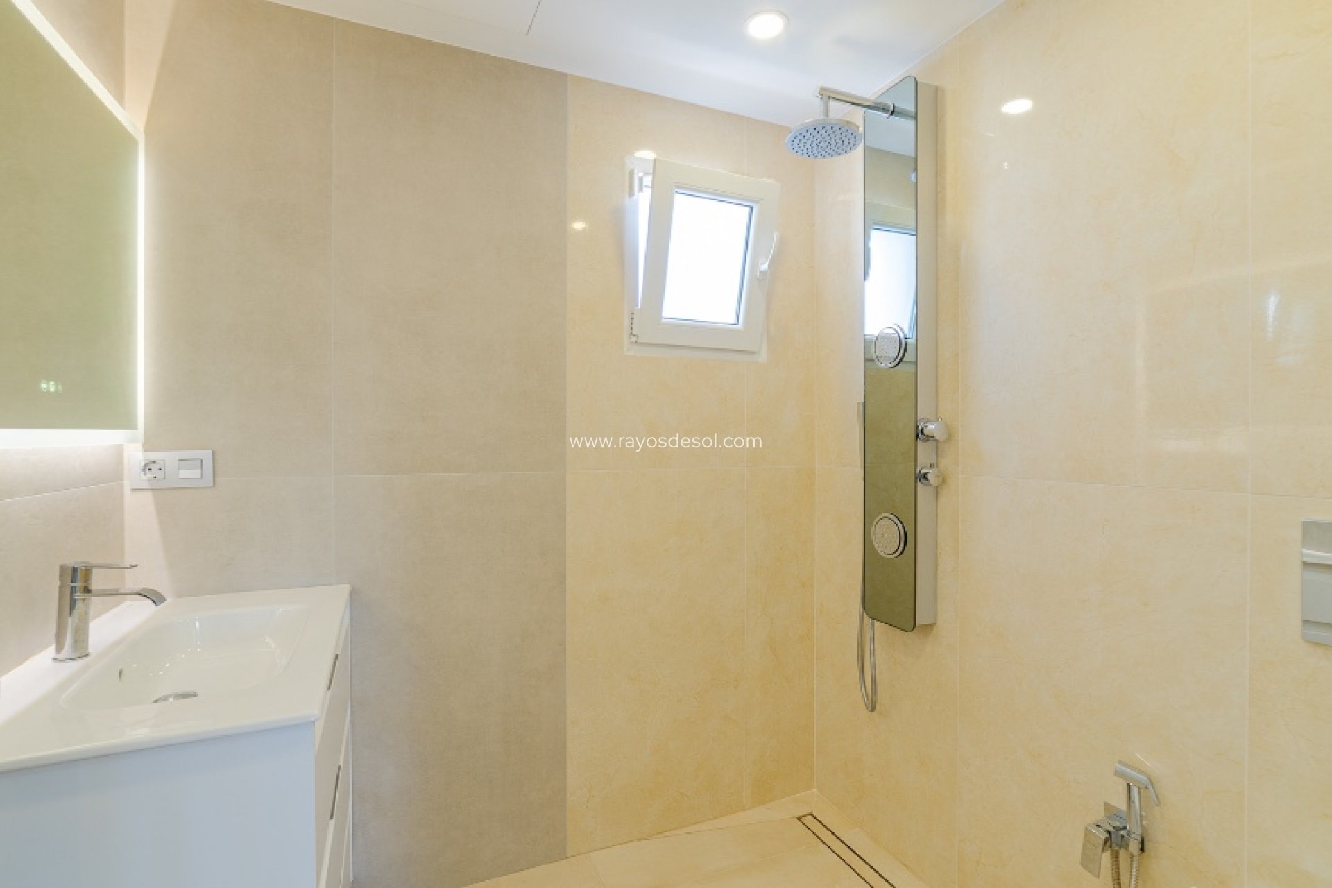Resale - Villa - Torrevieja - Los Balcones