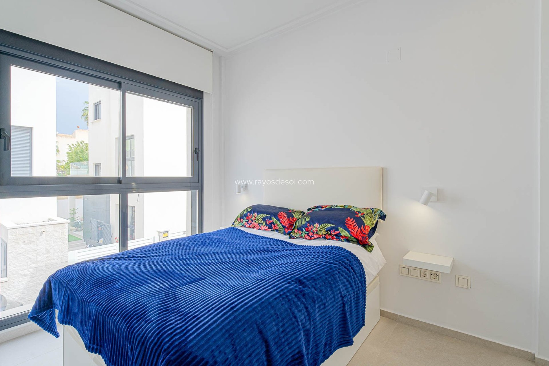 Resale - Villa - Torrevieja - Punta Prima
