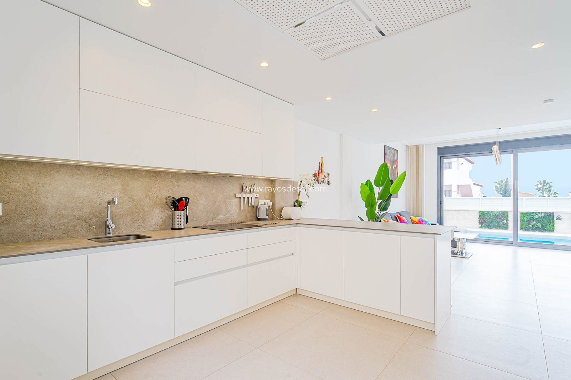 Resale - Villa - Torrevieja - Punta Prima