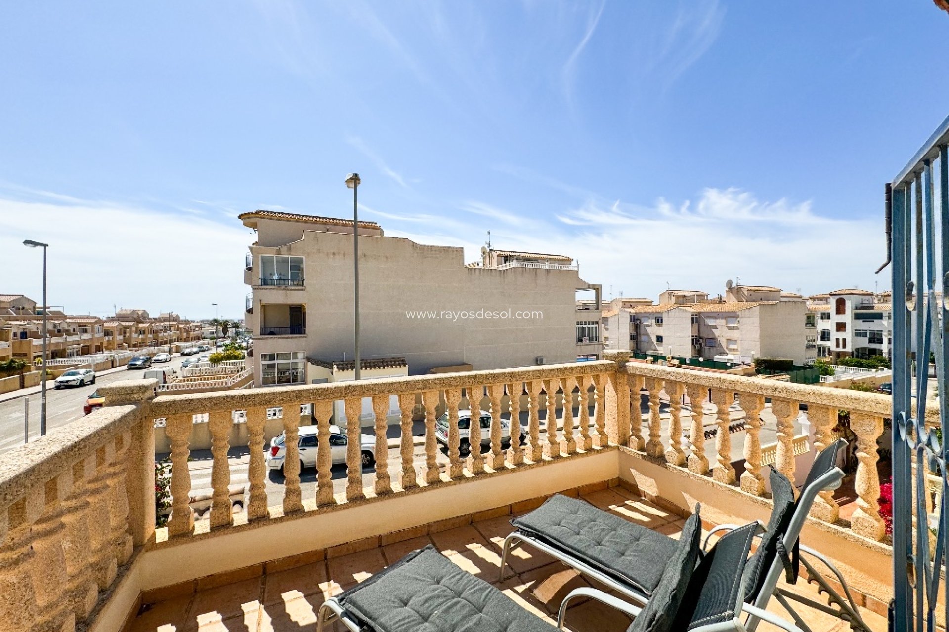 Resale - Villa - Torrevieja - Punta Prima