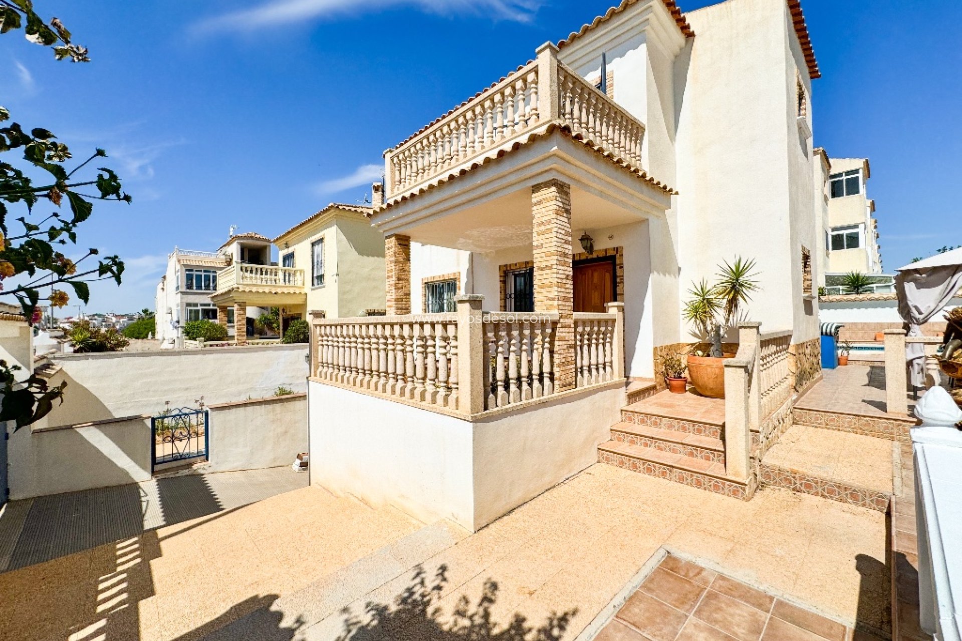 Resale - Villa - Torrevieja - Punta Prima