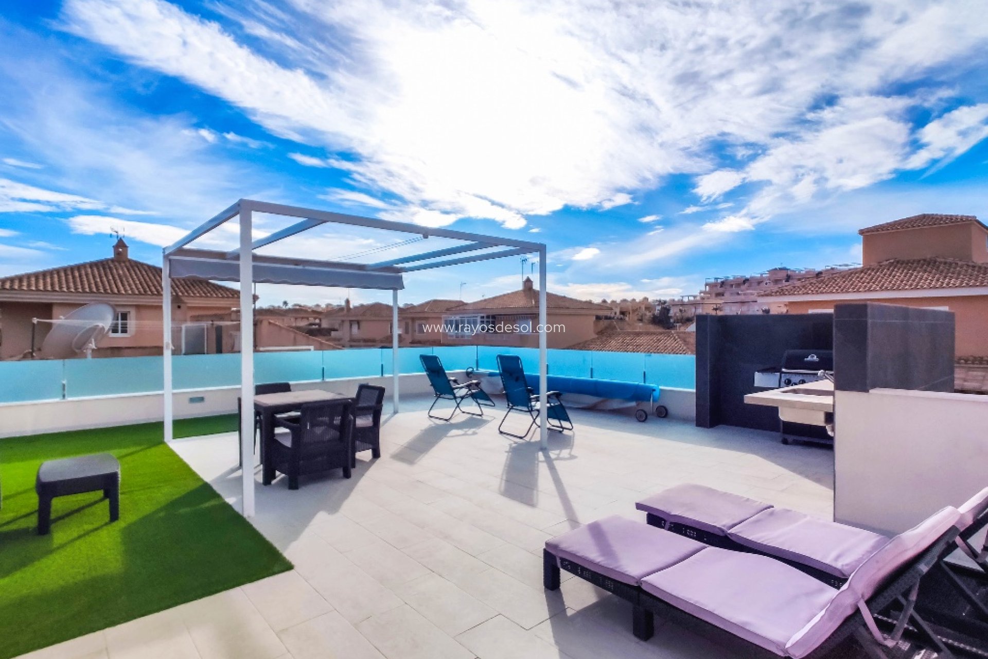 Resale - Villa - Torrevieja - Punta Prima