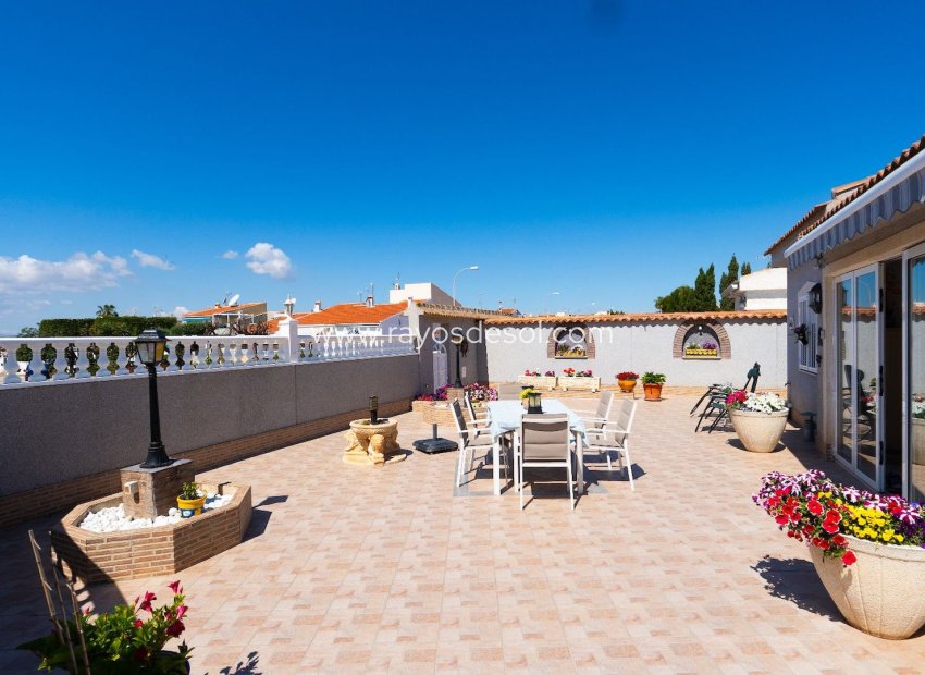 Resale - Villa - Torrevieja - San Luis