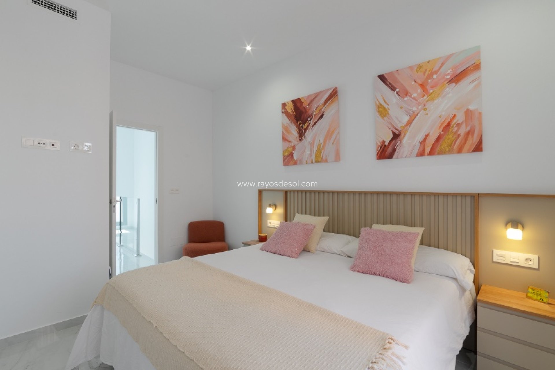 Resale - Villa - Torrevieja