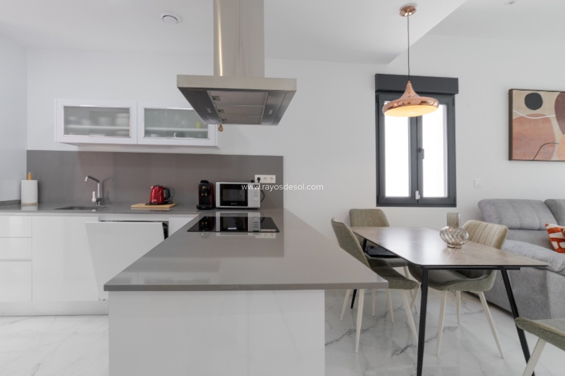 Resale - Villa - Torrevieja