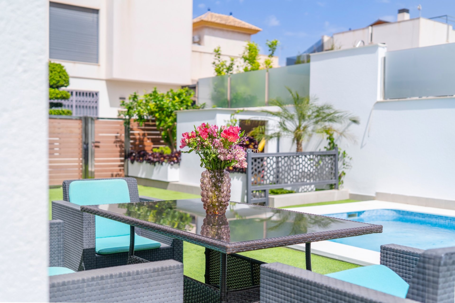 Resale - Villa - Torrevieja