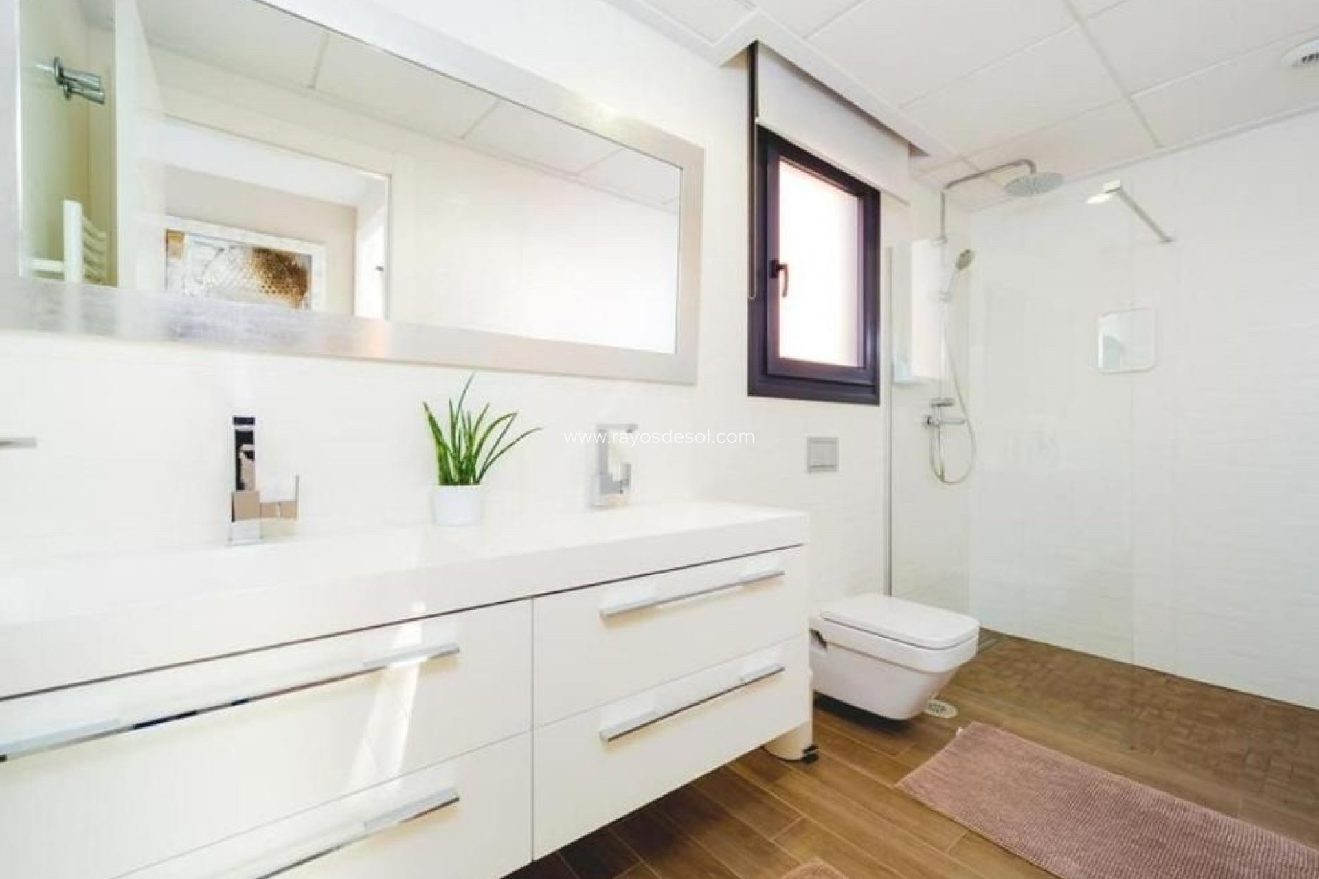 Resale - Villa - Torrevieja