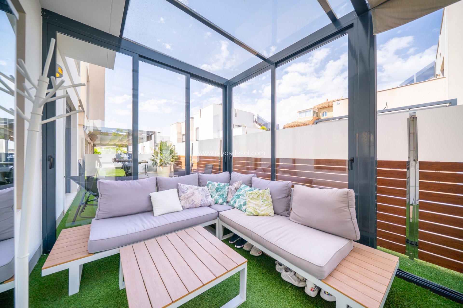 Resale - Villa - Torrevieja