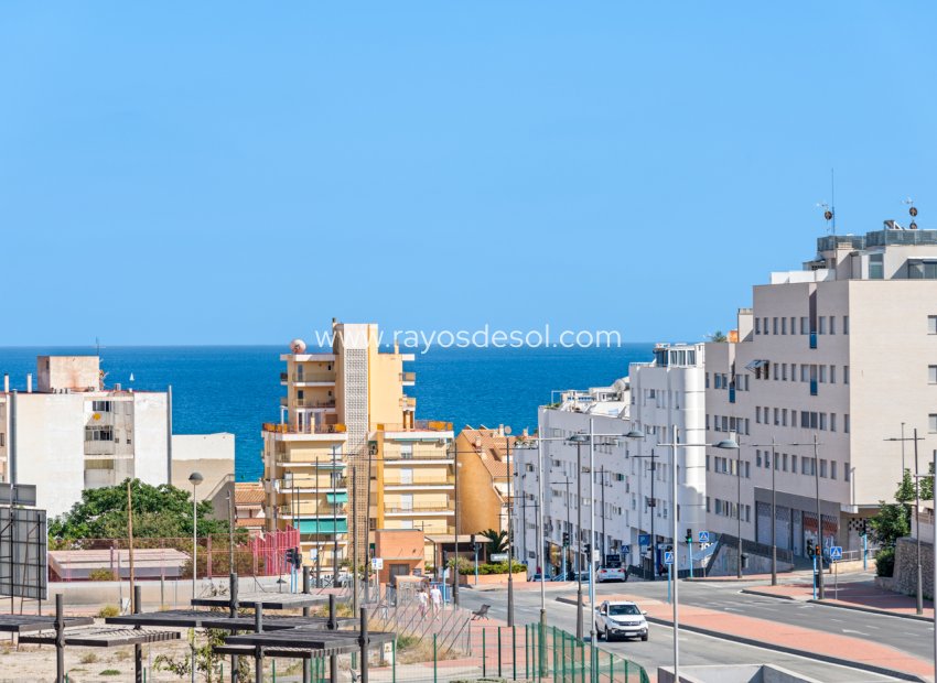 Reventa - Apartamento / piso - El Campello - El Amerador