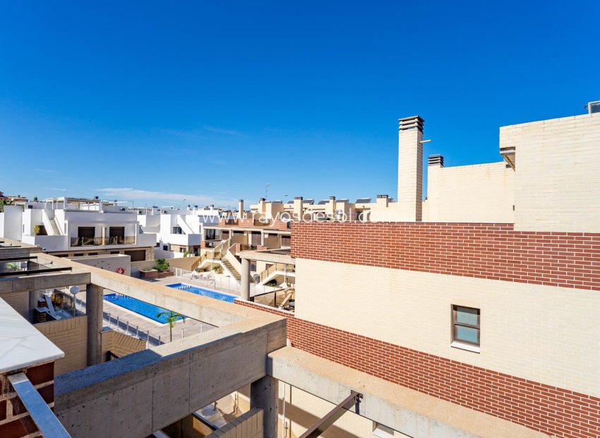 Reventa - Apartamento / piso - Lomas de Cabo Roig