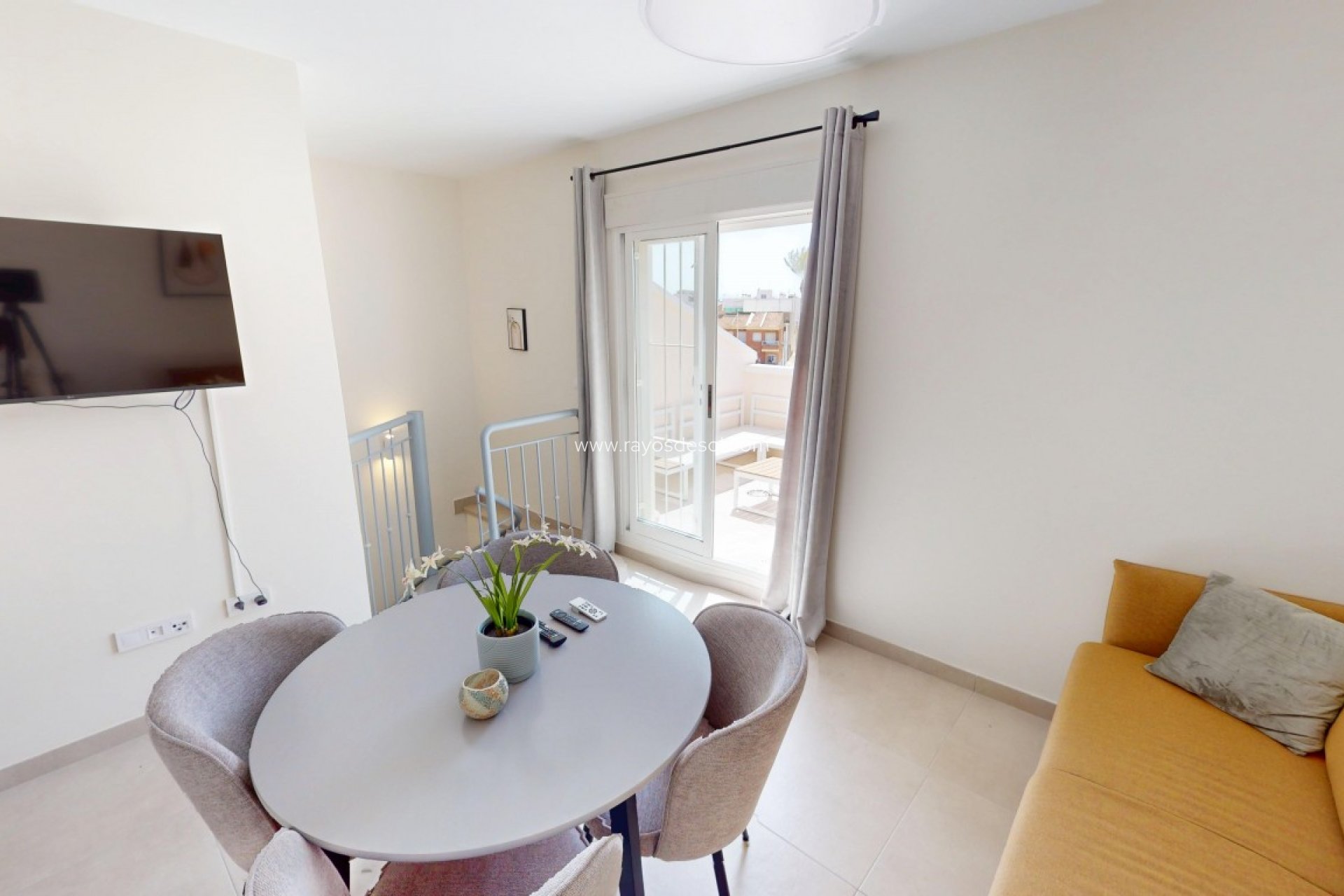 Reventa - Apartamento / piso - Los Alcazares