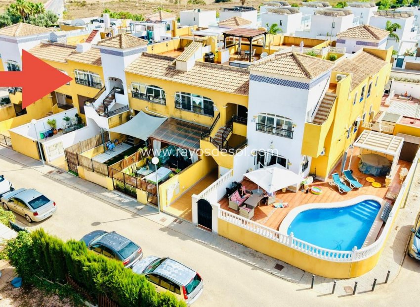 Reventa - Apartamento / piso - Los Montesinos - La Herrada