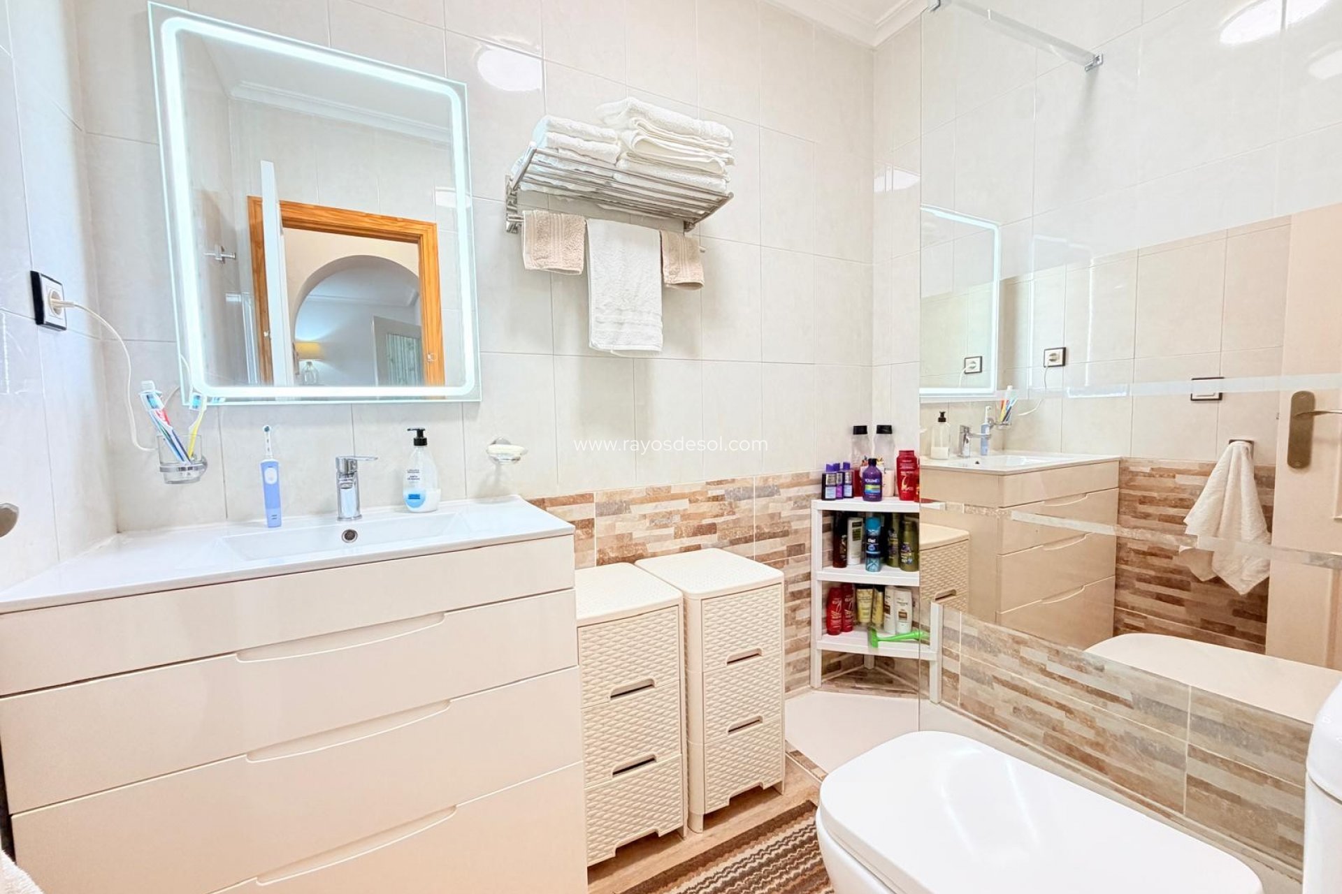Reventa - Apartamento / piso - Los Montesinos - La Herrada
