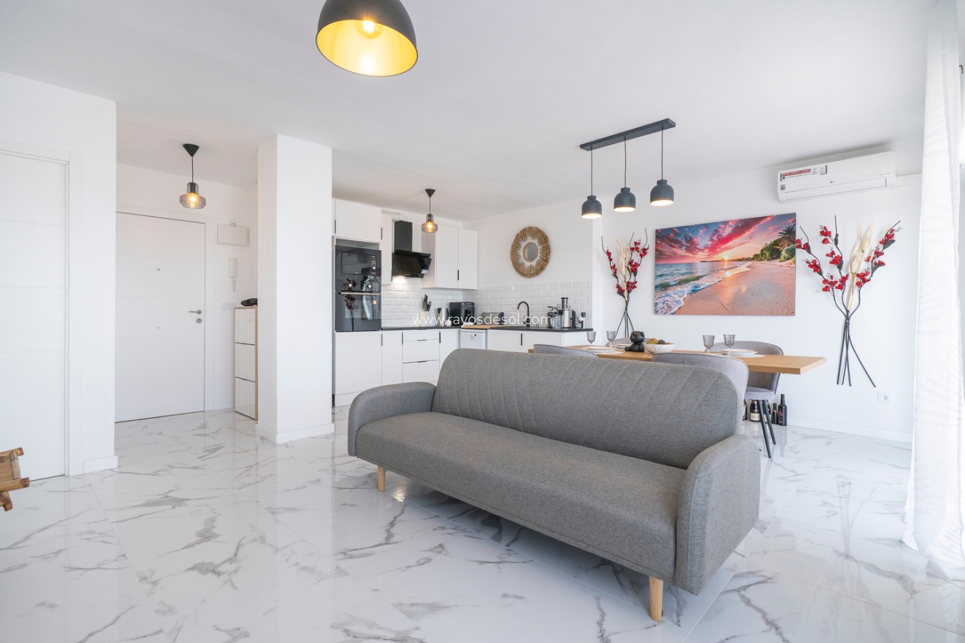 Reventa - Apartamento / piso - Orihuela Costa - Punta Prima