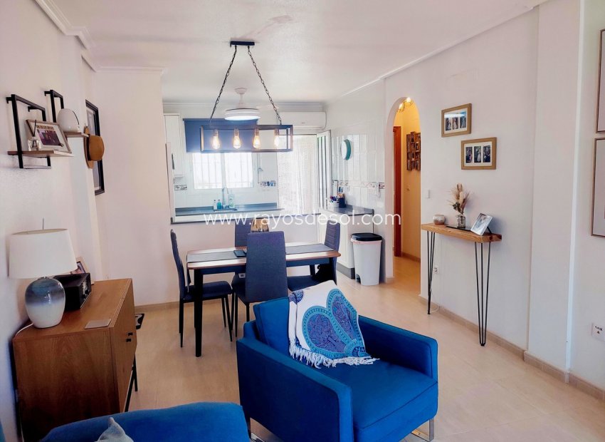 Reventa - Apartamento / piso - Sucina