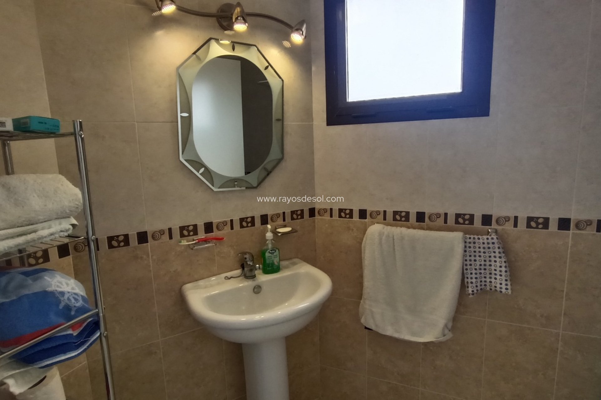 Reventa - Apartamento / piso - Sucina