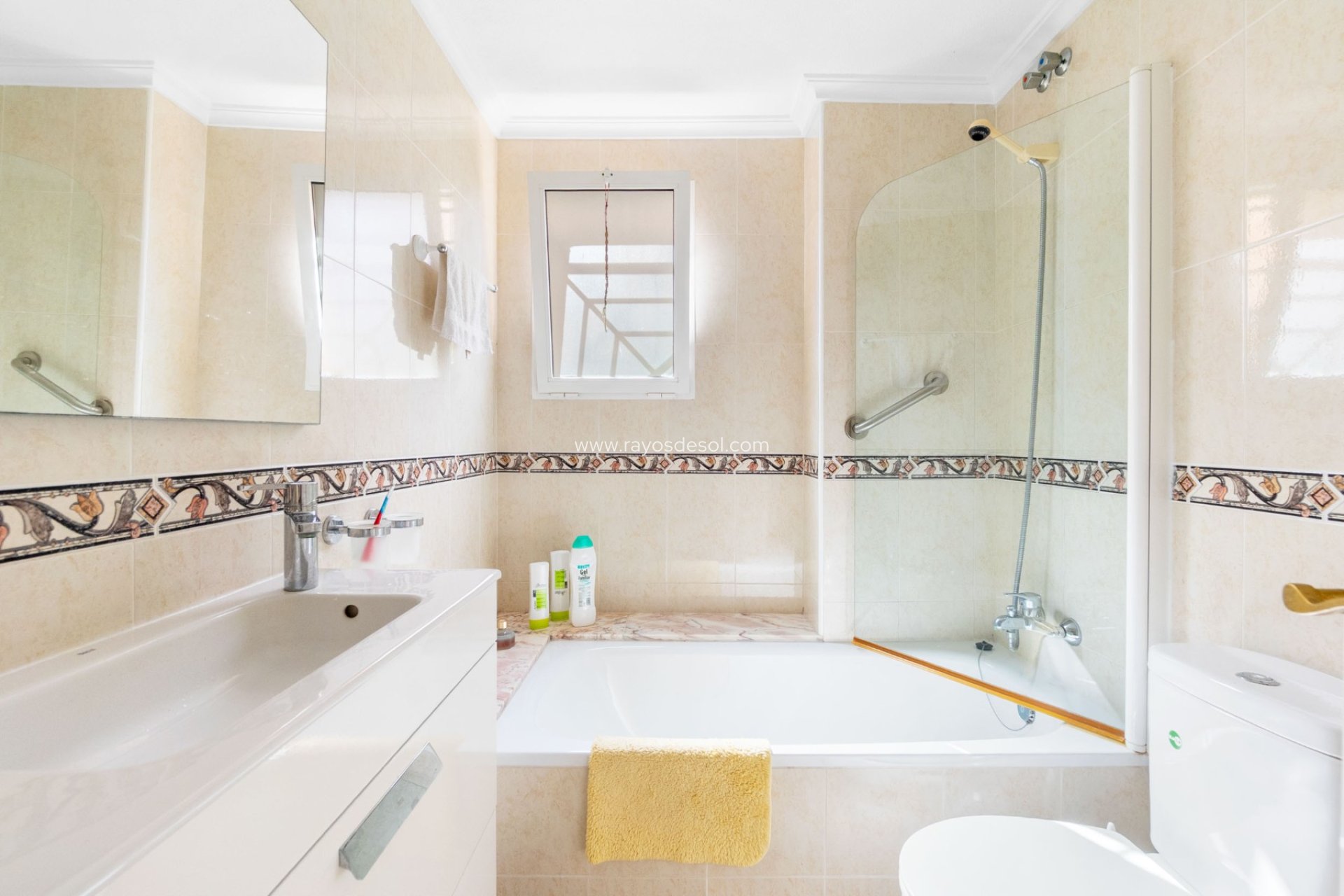 Reventa - Apartamento / piso - Torrevieja - Aguas Nuevas