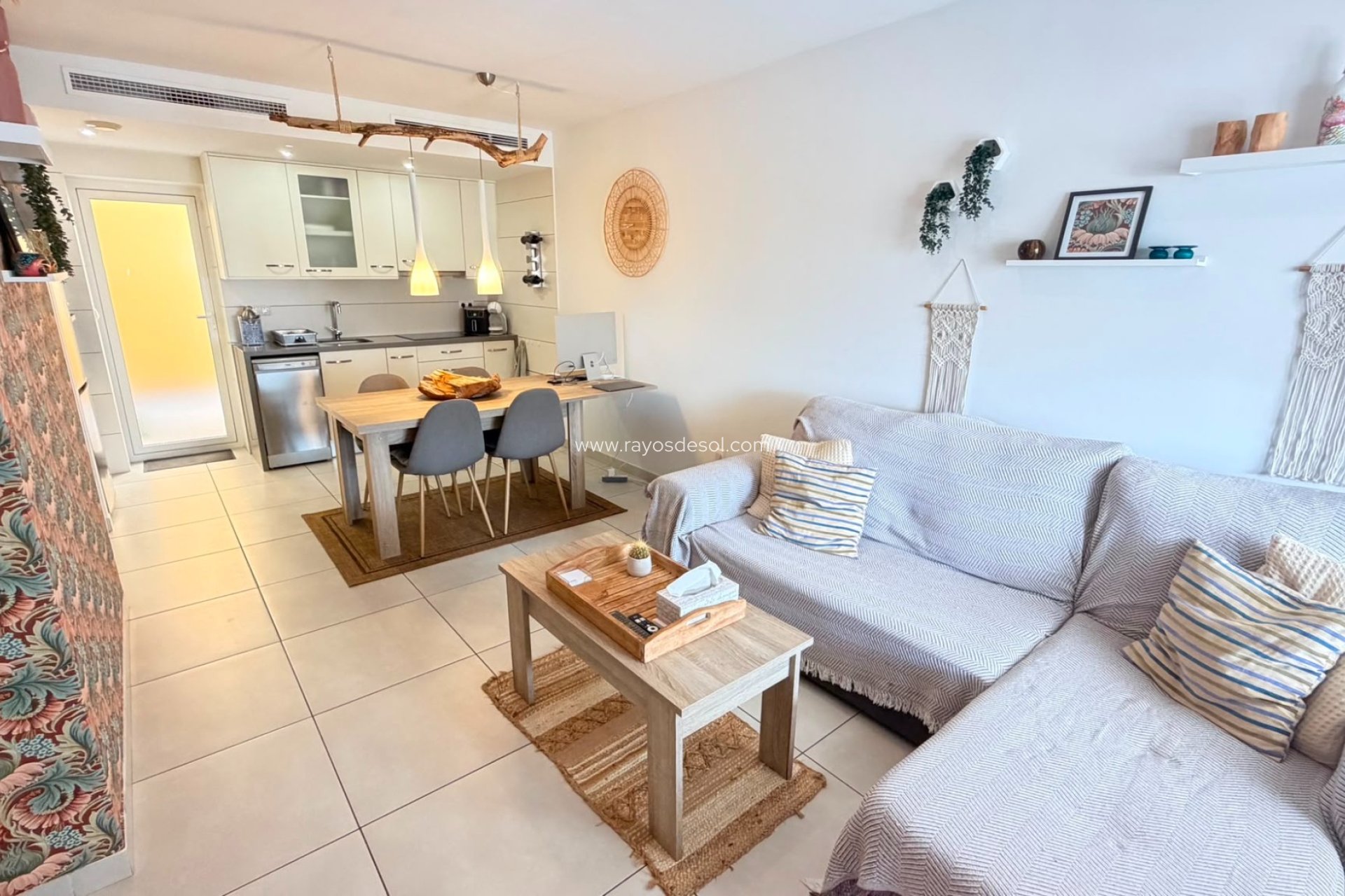 Reventa - Apartamento / piso - Torrevieja - Aguas Nuevas