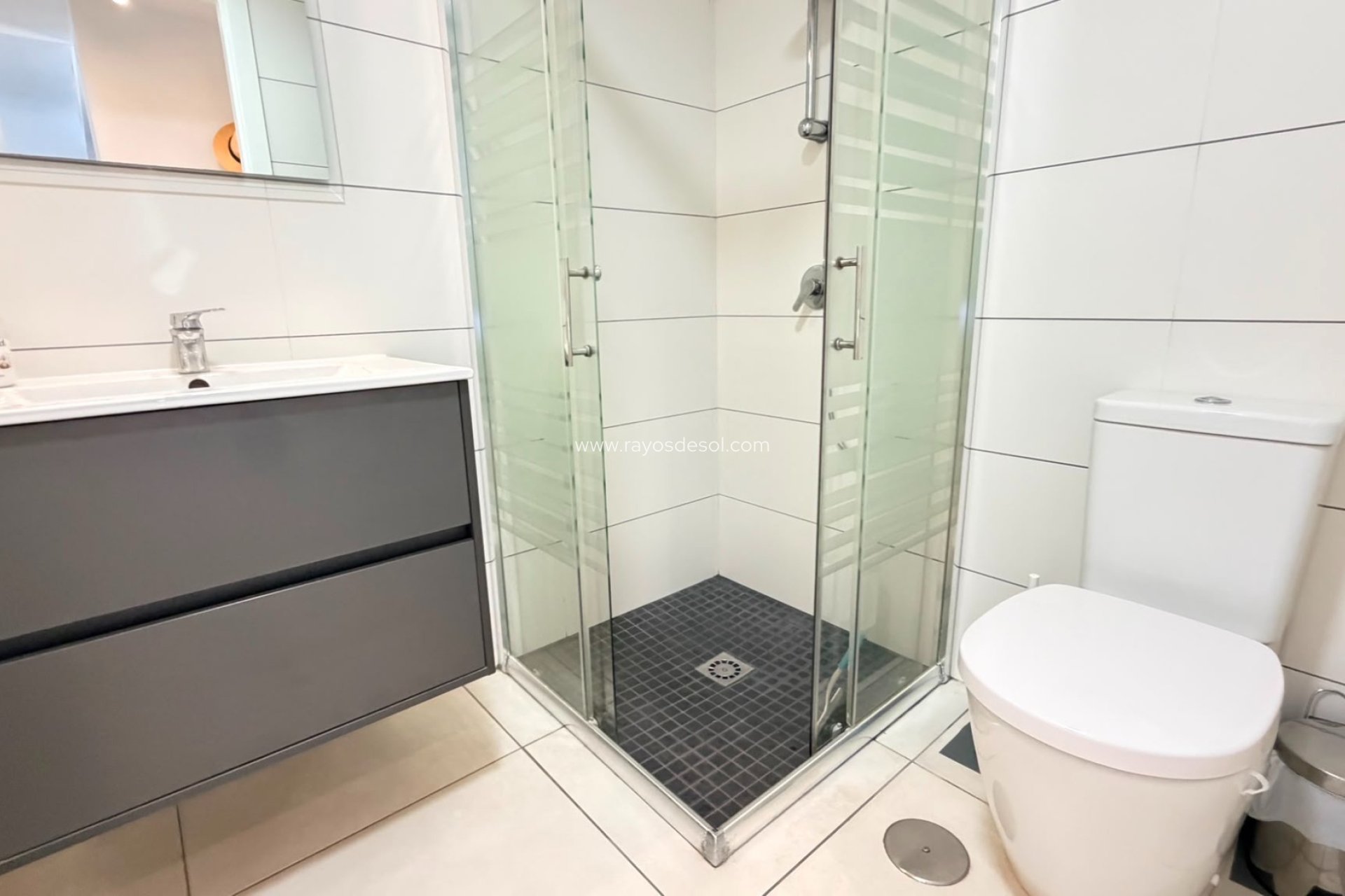Reventa - Apartamento / piso - Torrevieja - Aguas Nuevas