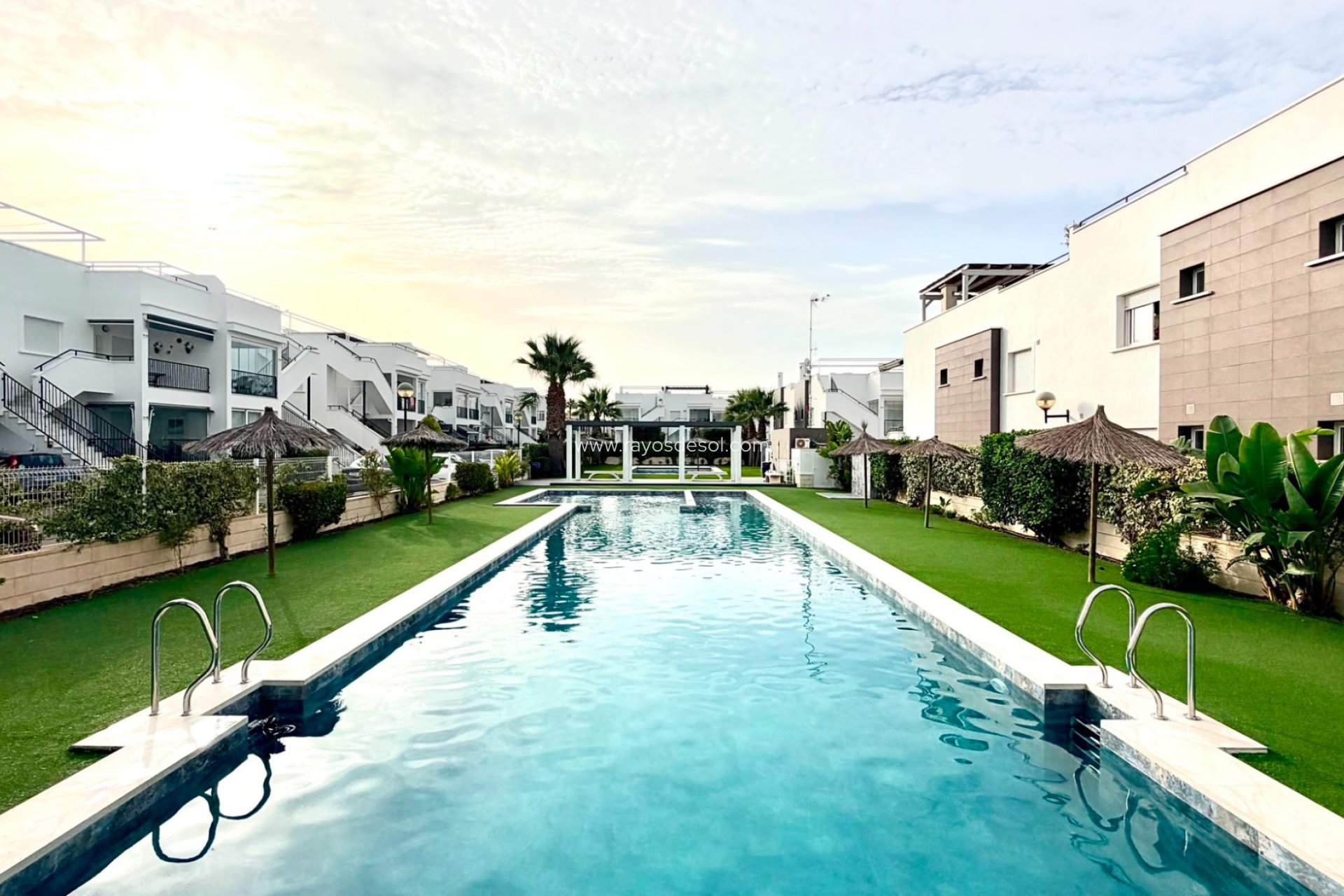 Reventa - Apartamento / piso - Torrevieja - Aguas Nuevas