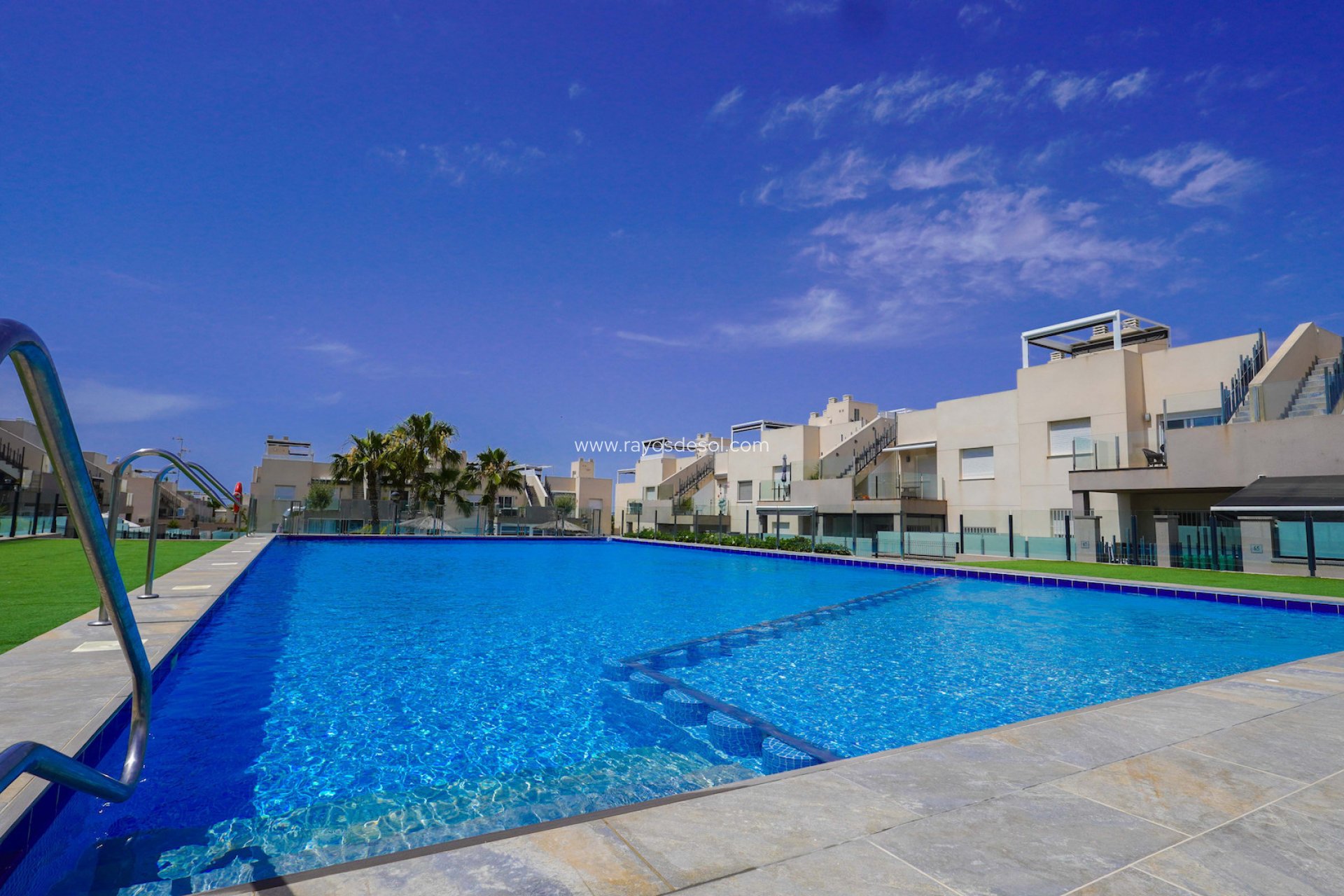 Reventa - Apartamento / piso - Torrevieja - Aguas Nuevas