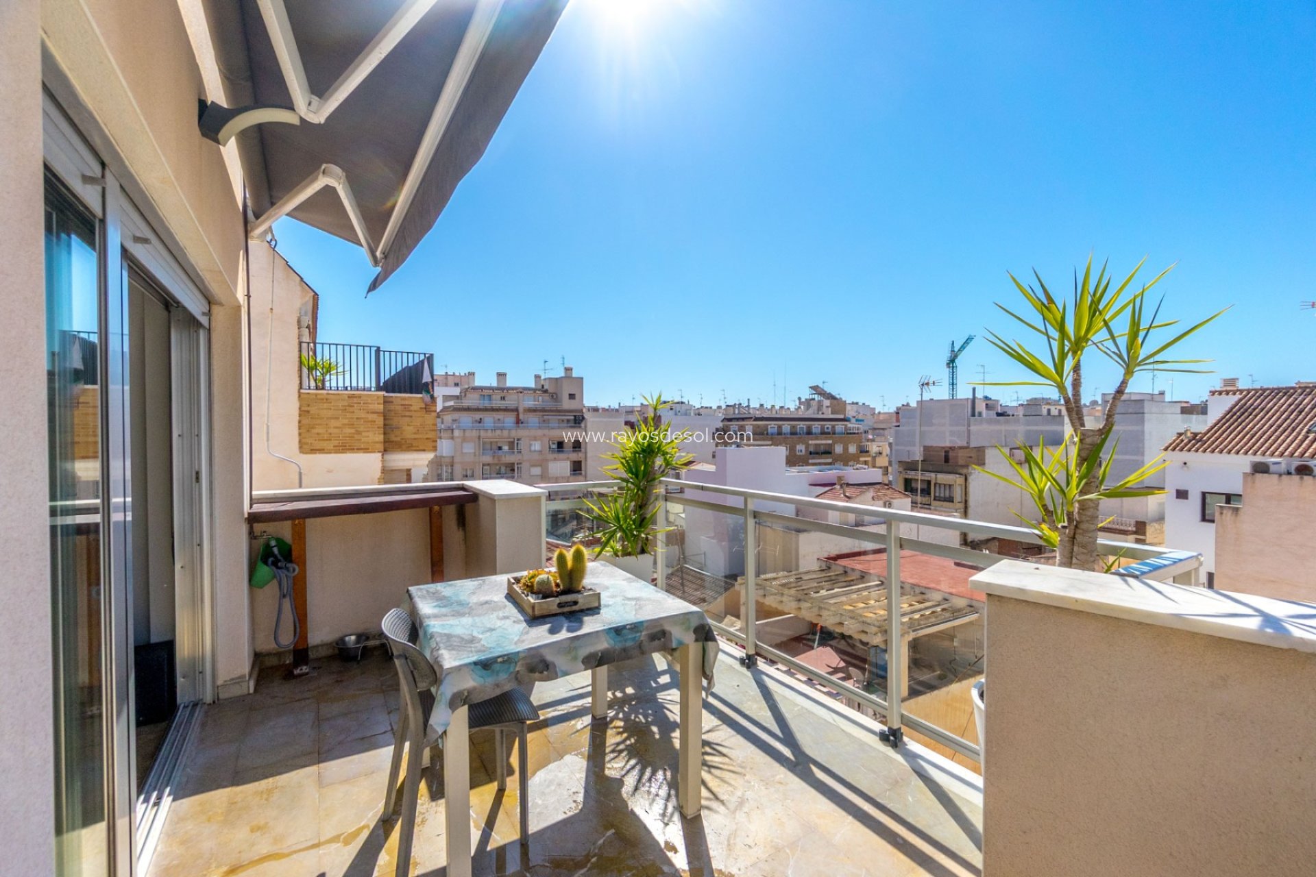 Reventa - Apartamento / piso - Torrevieja - Centro