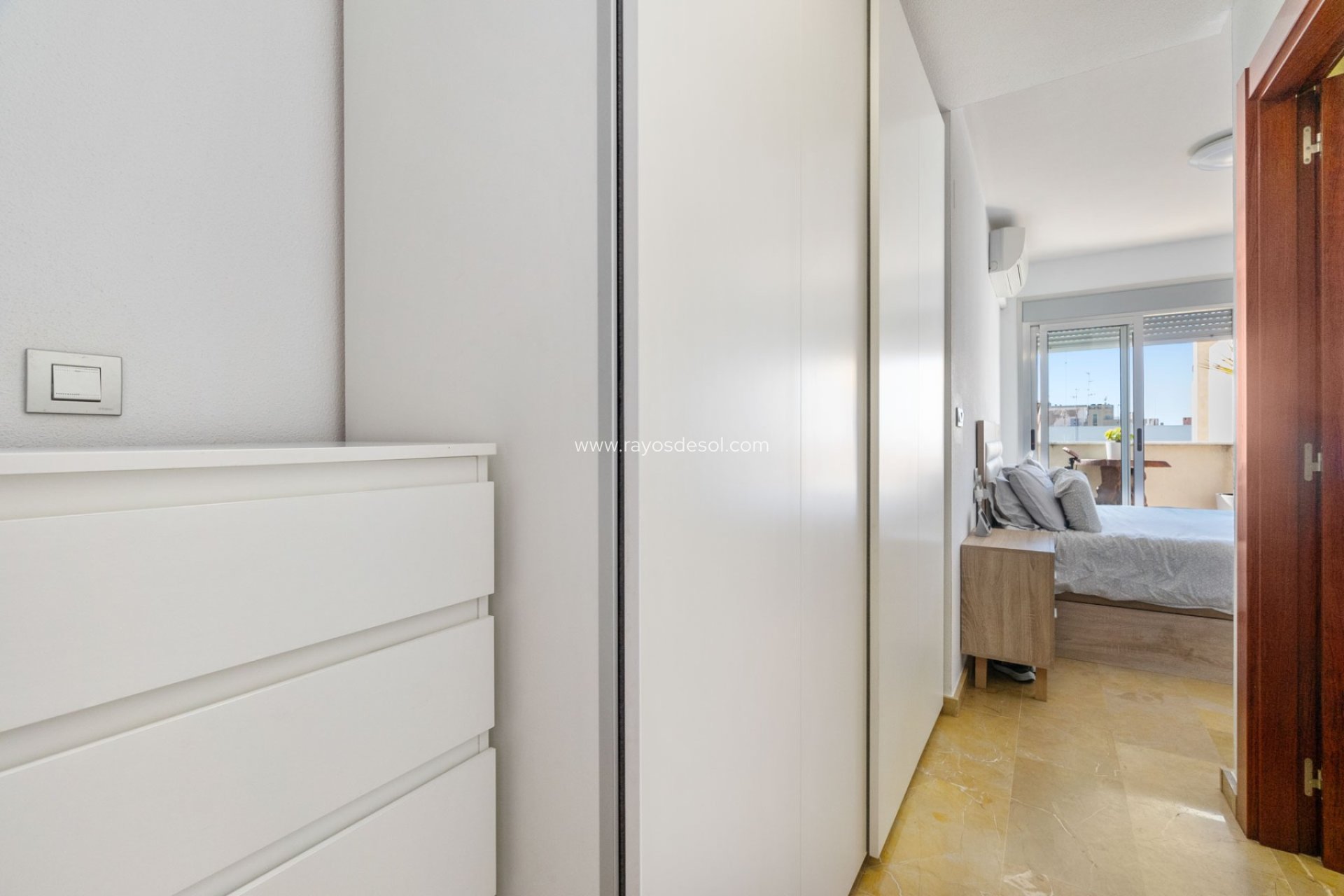 Reventa - Apartamento / piso - Torrevieja - Centro