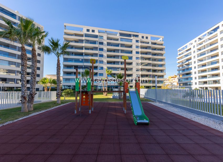 Reventa - Apartamento / piso - Torrevieja - Punta Prima