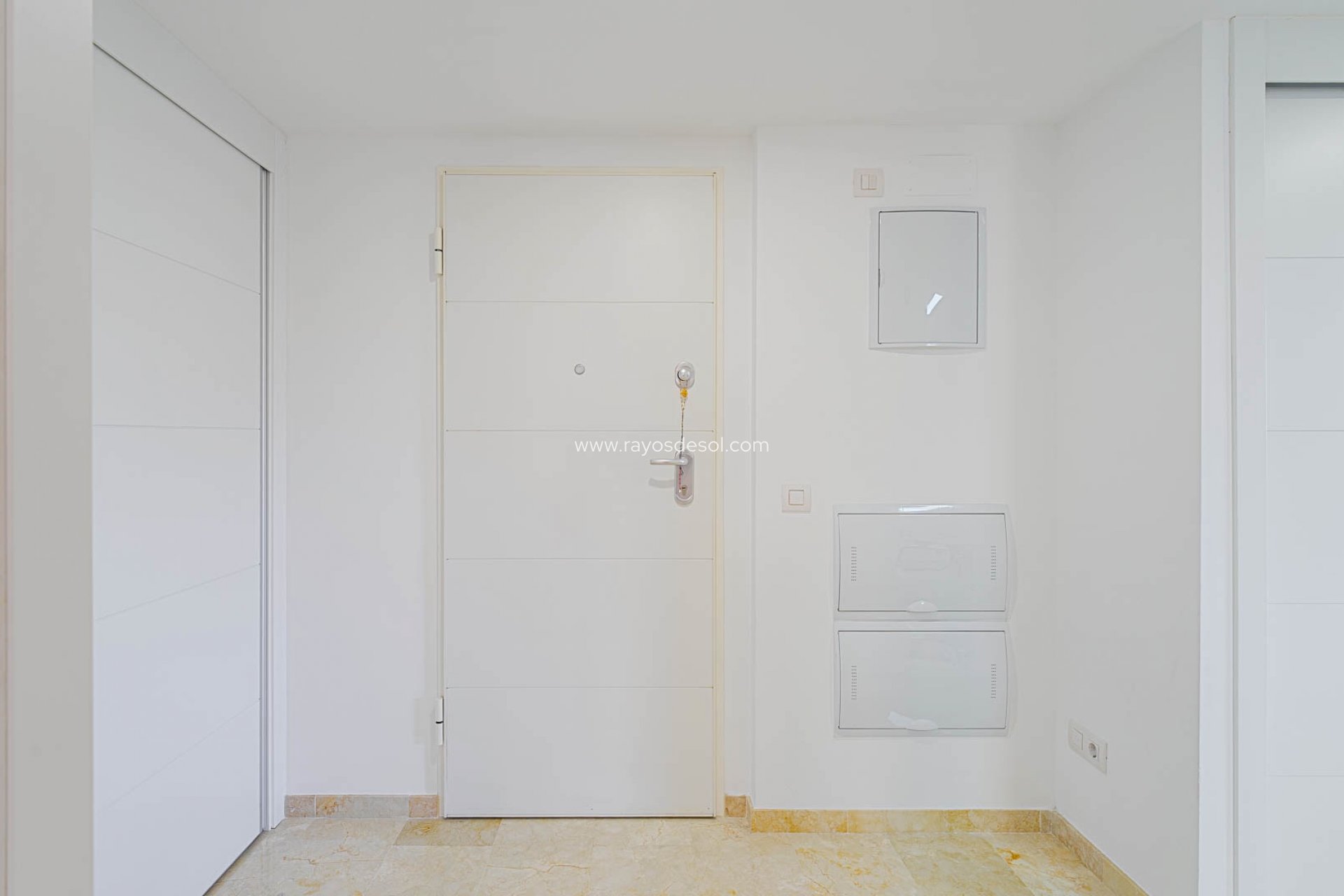 Reventa - Apartamento / piso - Torrevieja - Punta Prima