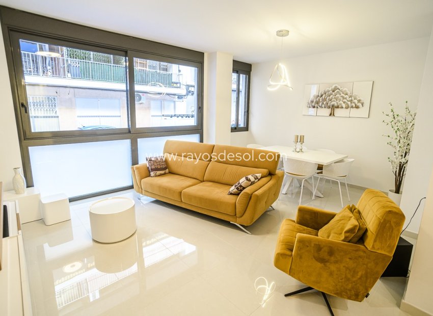 Reventa - Apartamento / piso - Torrevieja