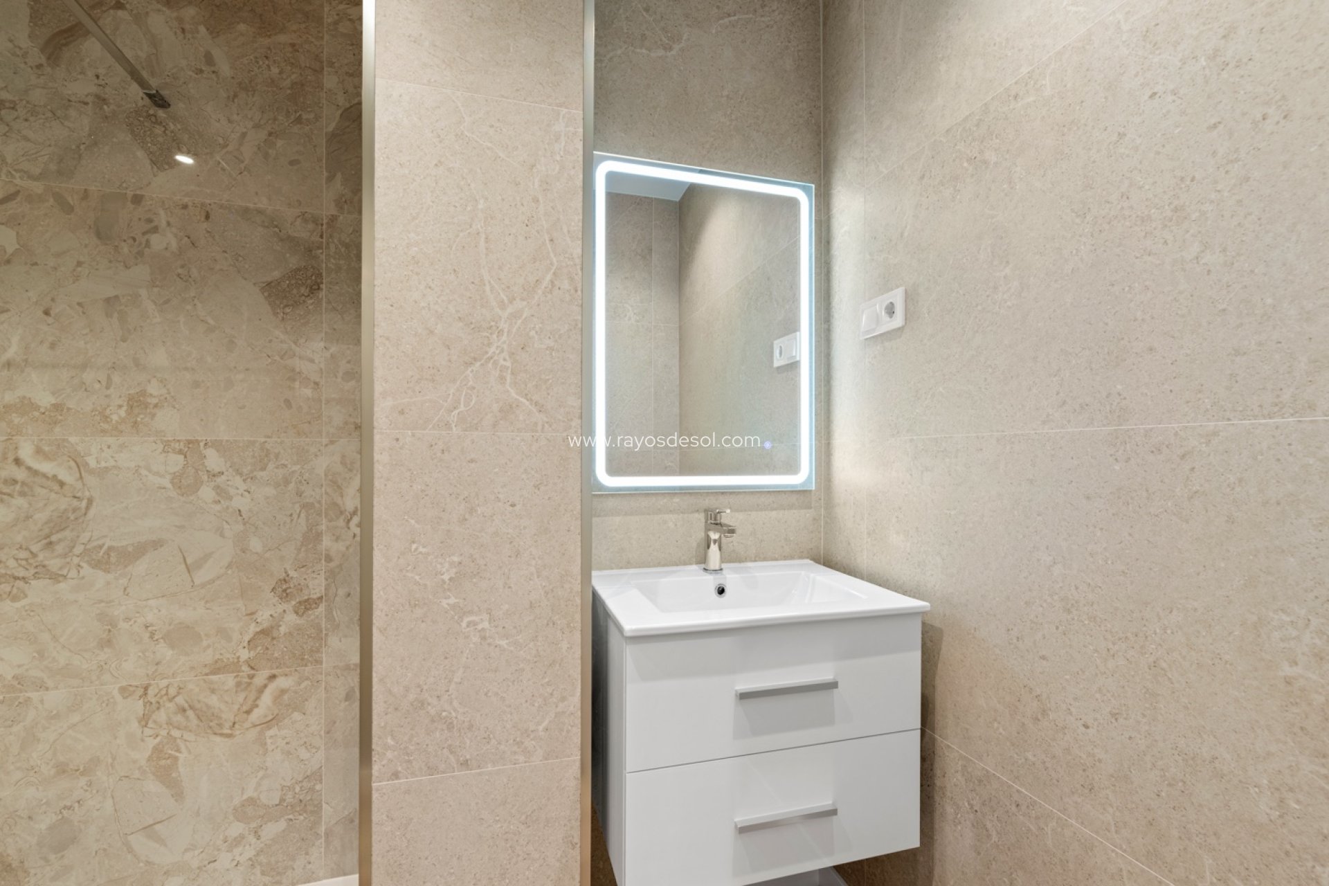 Reventa - Apartamento / piso - Torrevieja