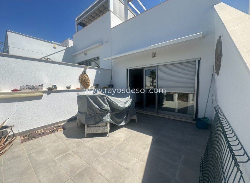 Reventa - Apartamento / piso - VISTABELLA GOLF