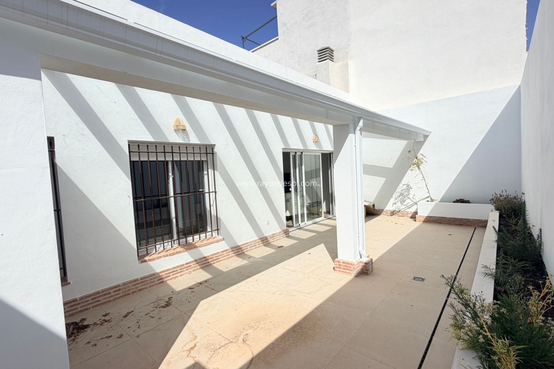 Reventa - Casa - Catral