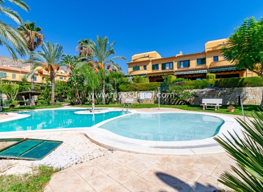 Reventa - Casa - Finestrat