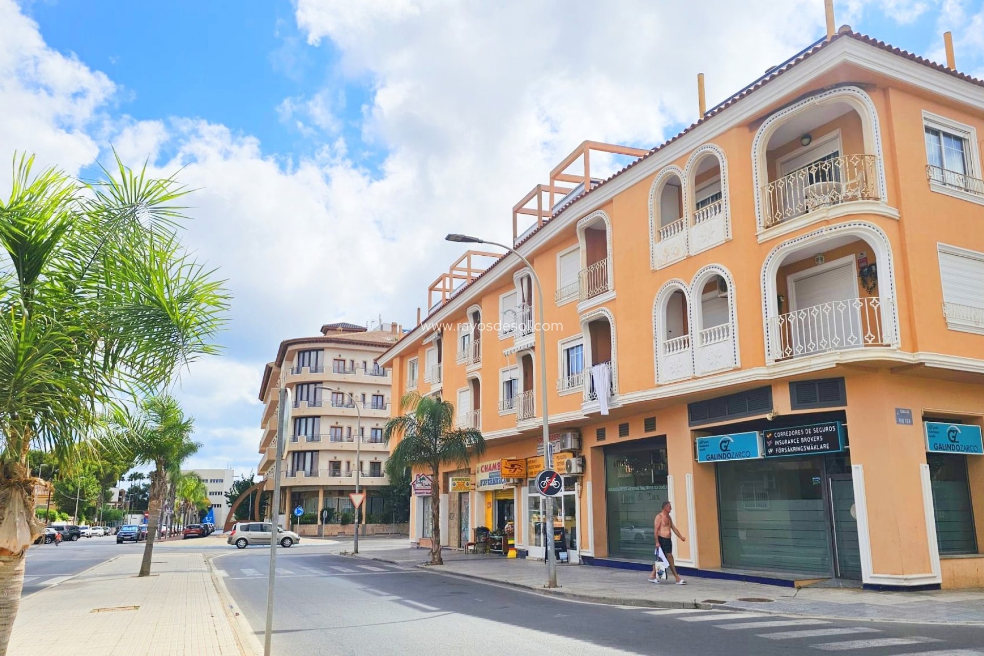 Reventa - Casa - Los Alcazares