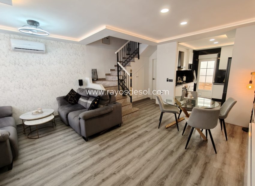 Reventa - Casa - Orihuela Costa - PAU 26