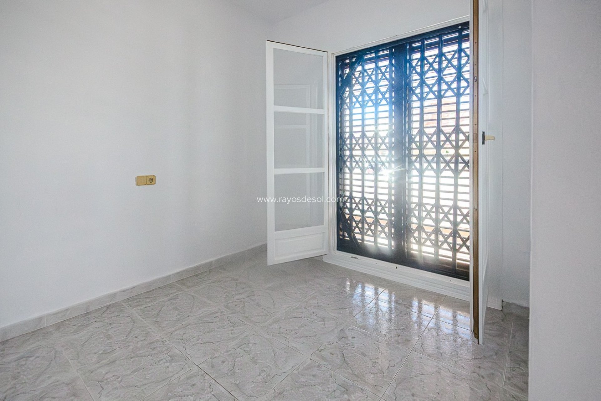 Reventa - Casa - San Miguel de Salinas