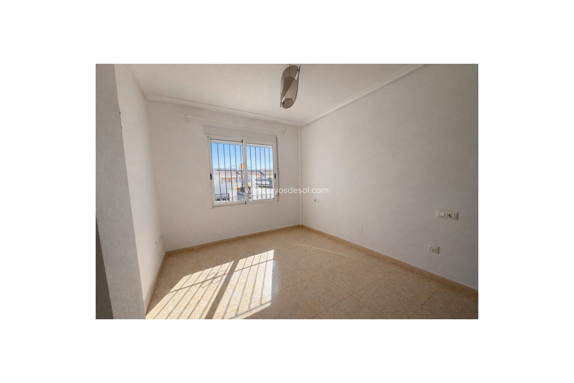 Reventa - Casa - Sucina