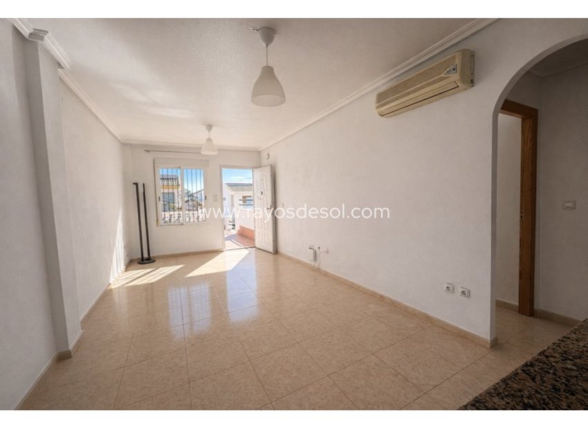 Reventa - Casa - Sucina