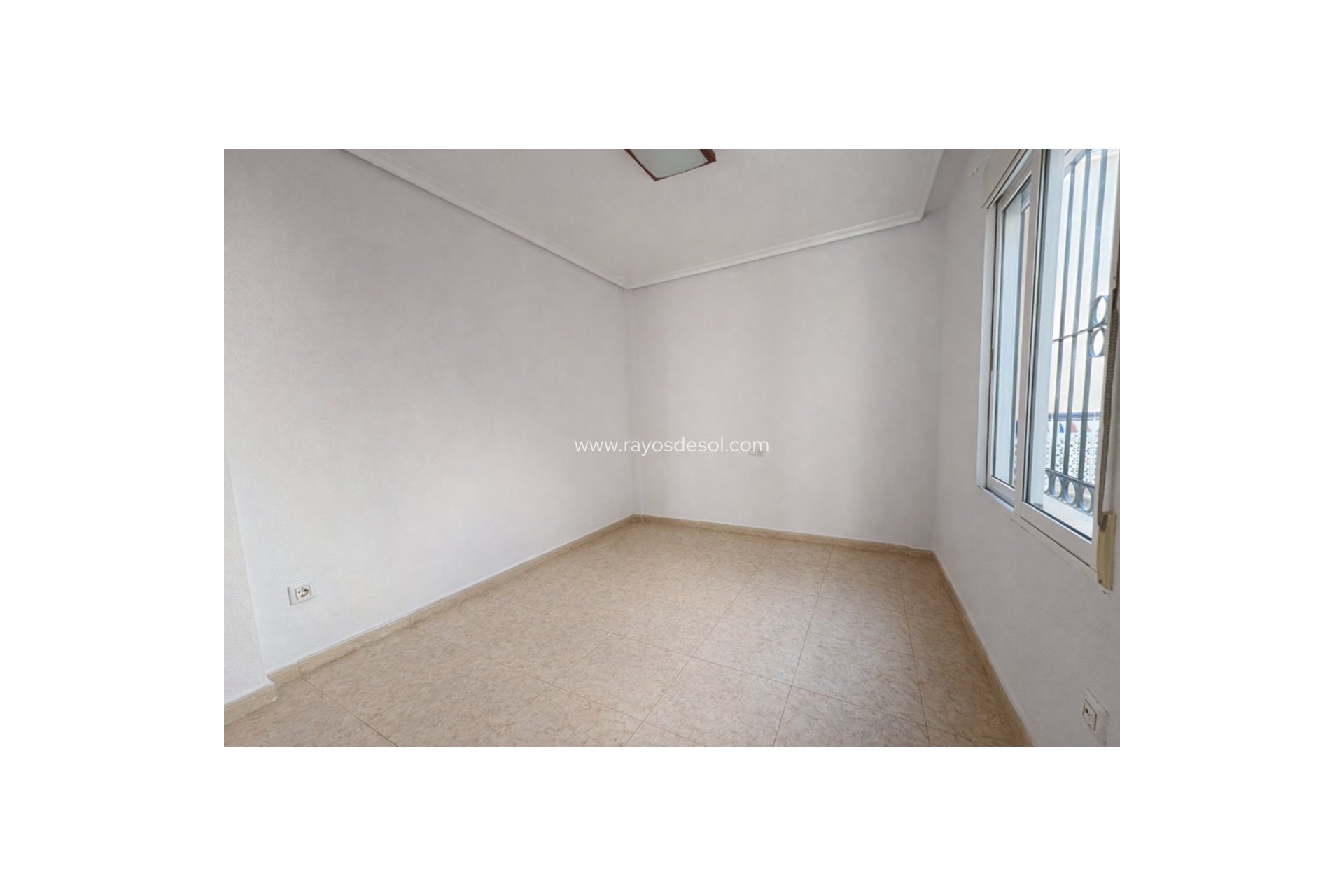 Reventa - Casa - Sucina