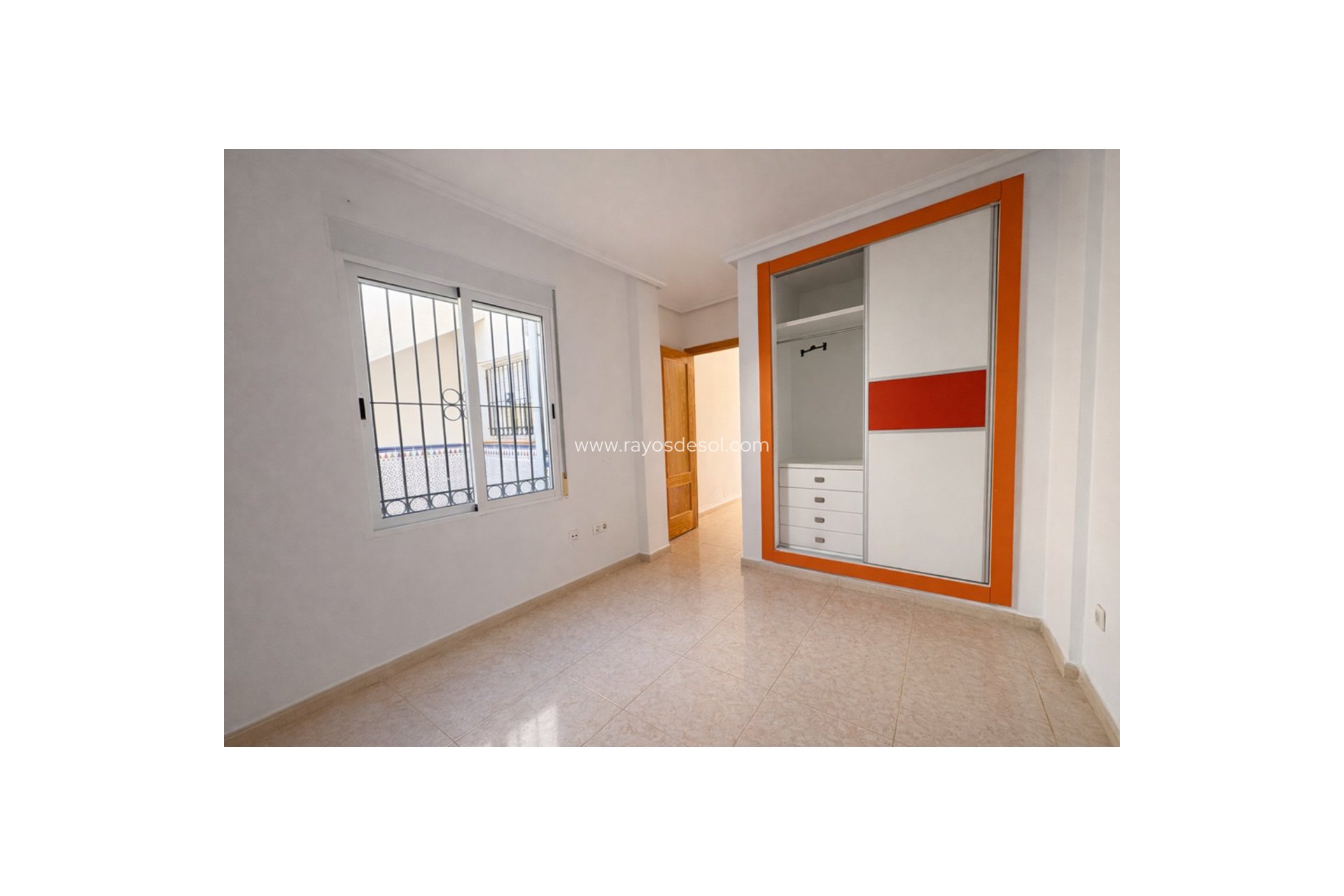 Reventa - Casa - Sucina