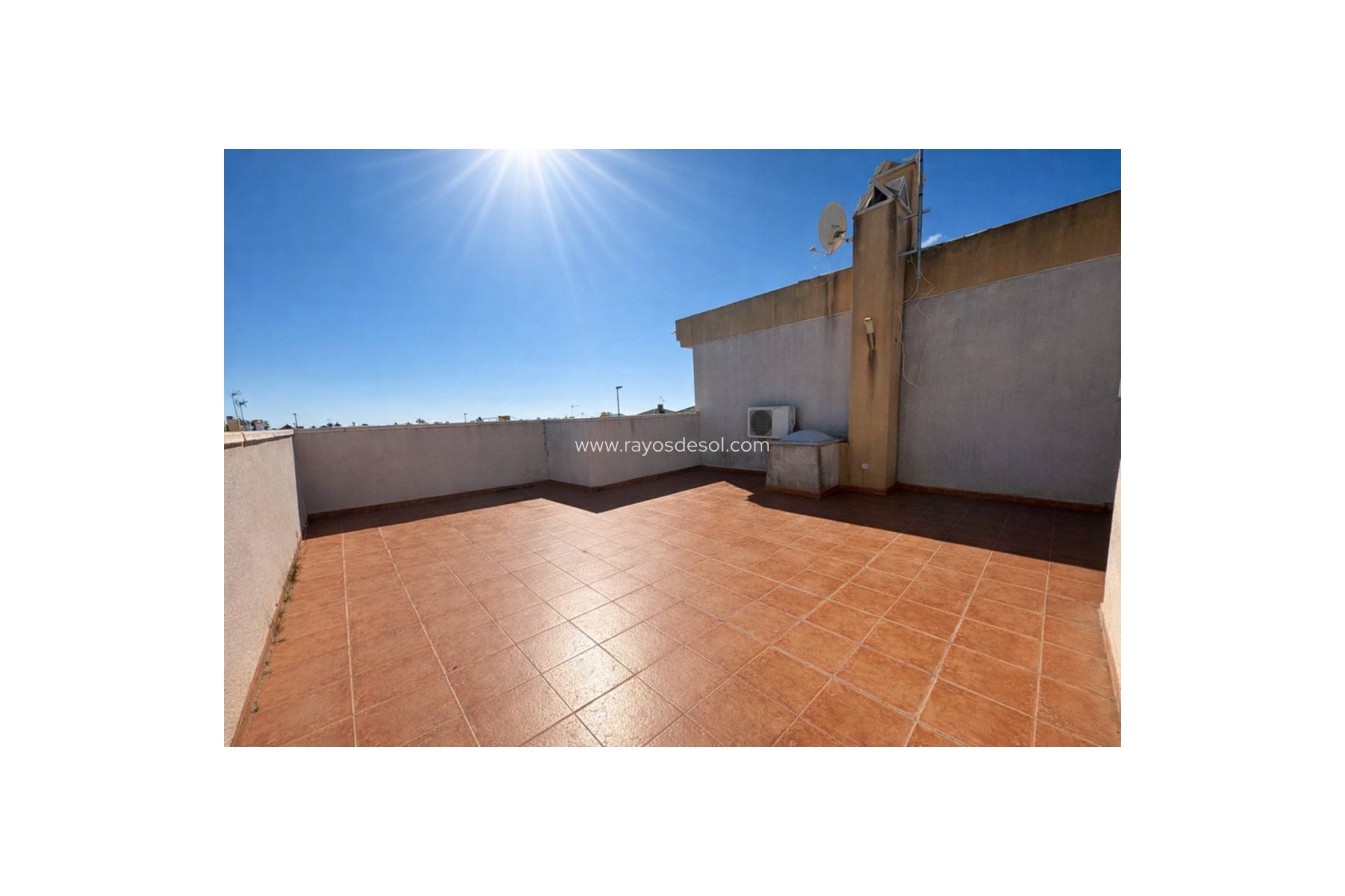 Reventa - Casa - Sucina