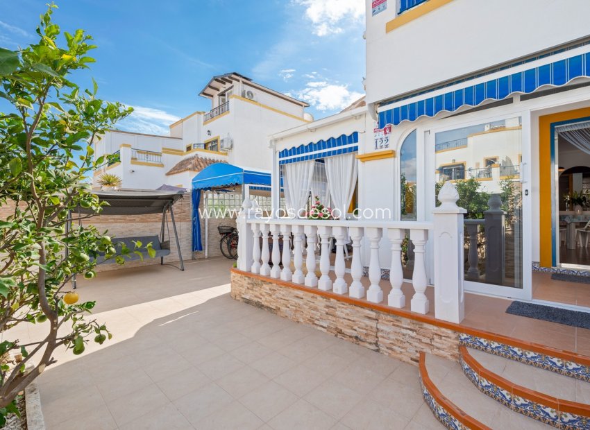 Reventa - Casa - Torrevieja - Habaneras