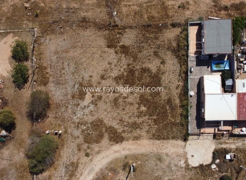 Reventa - Parcela / Terreno - Los Alcazares